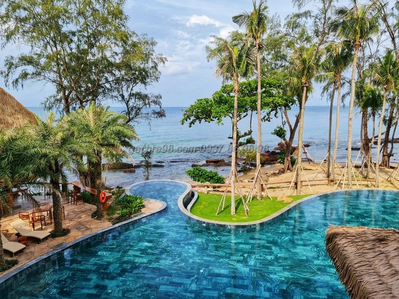 Đá đen sọc dưa ốp tường hồ bơi và lát hồ bơi với diện tích lớn Đá sọc dưa hồ bơi