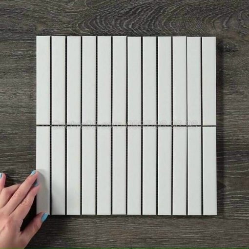 Gạch thẻ dạng vỉ ốp tường bếp trang trí đẹp
