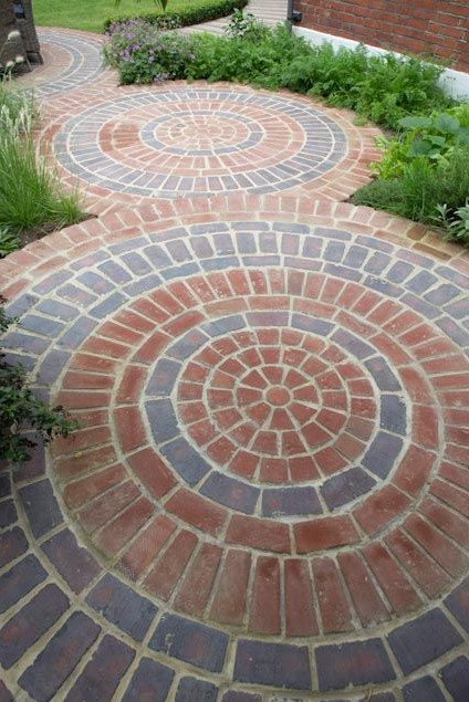 Brick Tiles garden 4